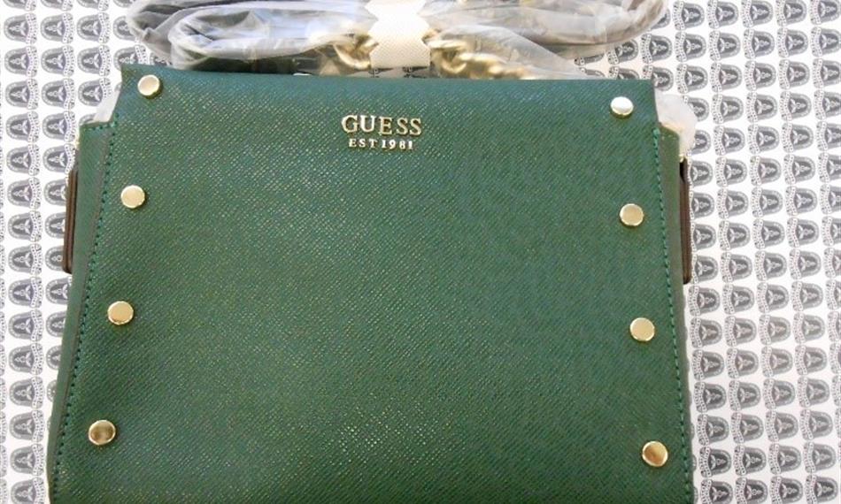 2020-6-30-925kabelka guess.jpg